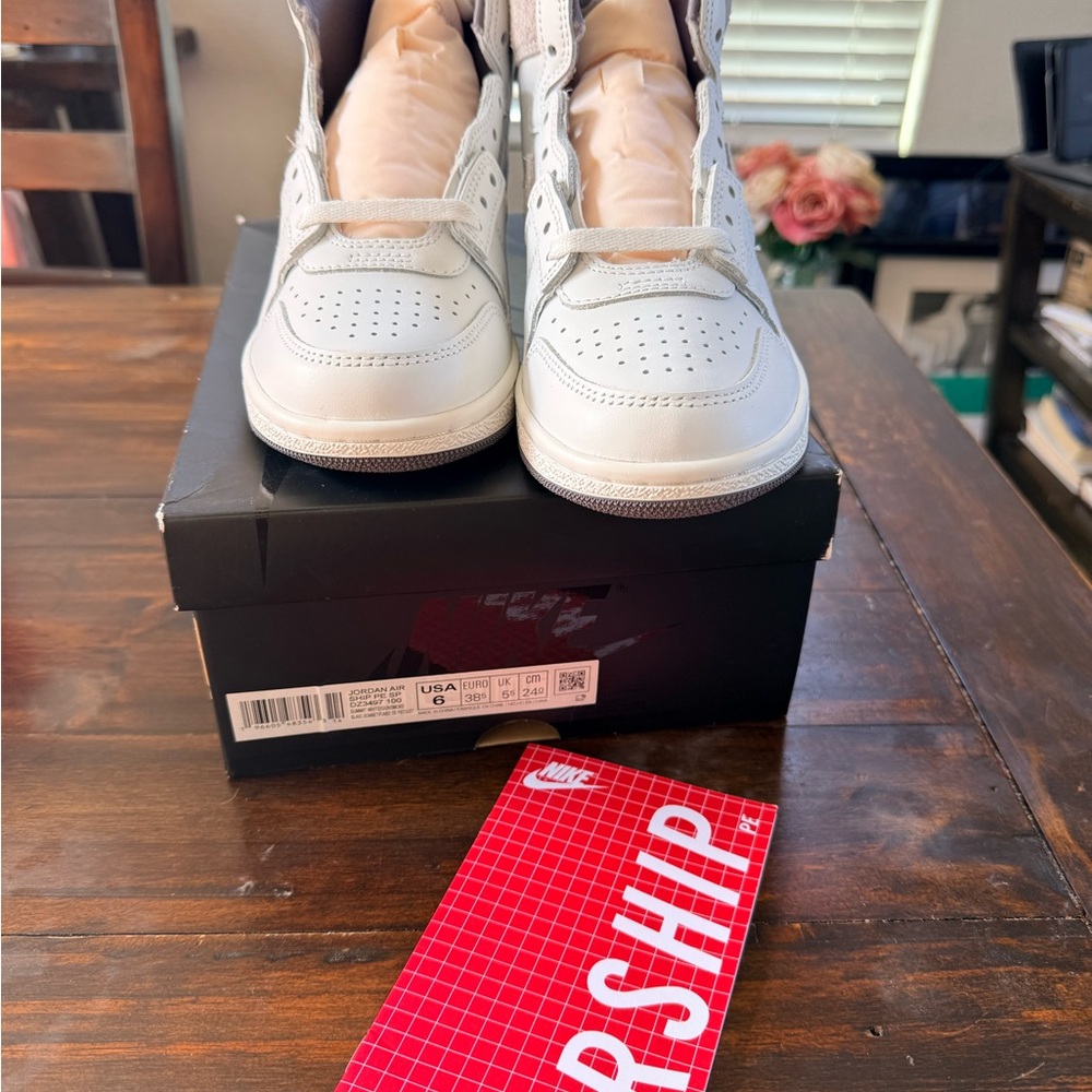 Air Nike Airship